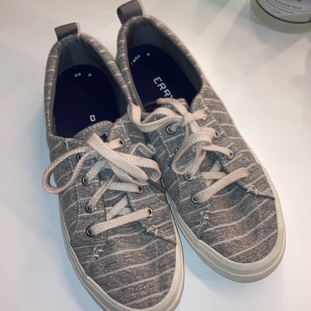 Used Sperry kids/women’s shoes